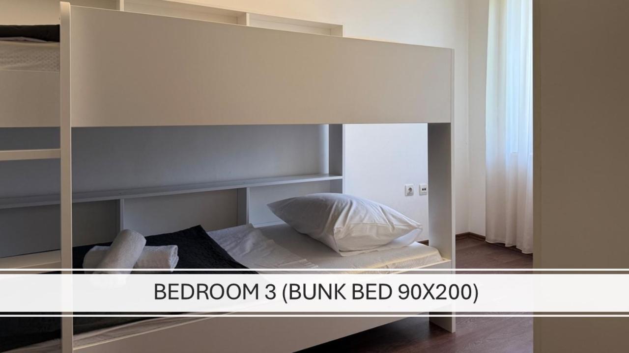 Petrus Superior - Spacious Three-room - Prestigious Location Near Diocletian's Palace And Bacvice - The Restaurants Within Walking Distance - Free Parking Provided Apartment Split
